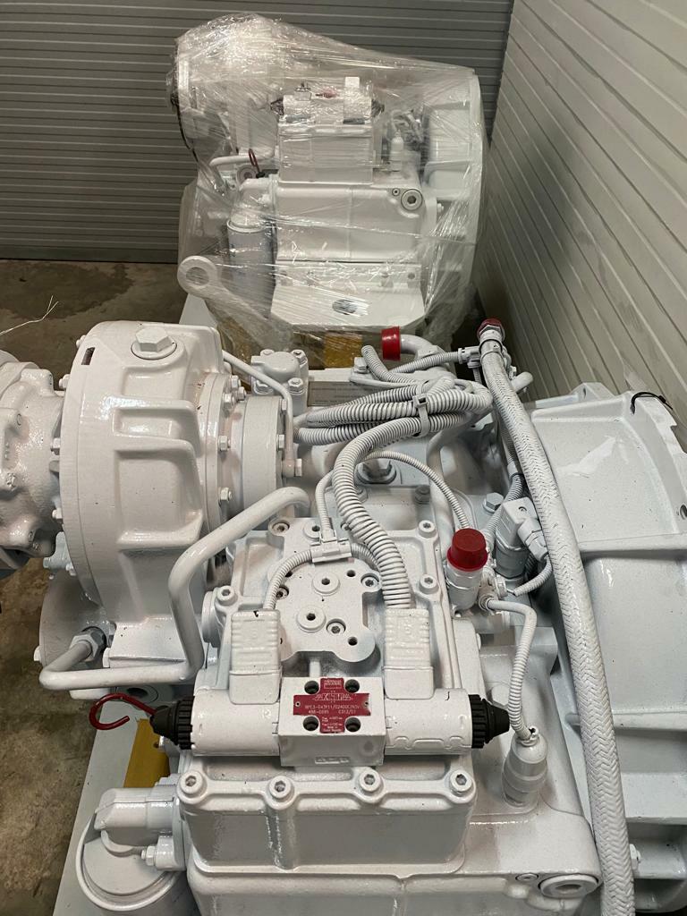 ZF 2050-A Marine Transmission - Image 3
