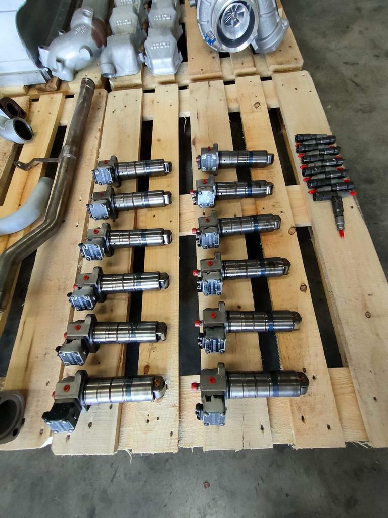 ZF 2050-A Marine Transmission - Image 2